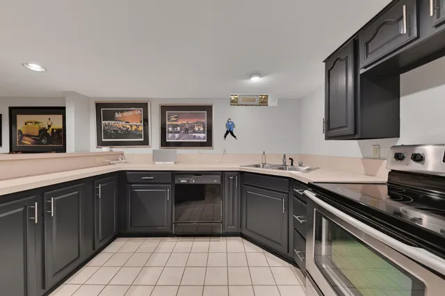 $995,000 | 19775 Trilby Court, Brookfield, WI 53045