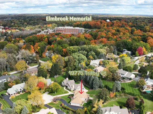 $995,000 | 19775 Trilby Court, Brookfield, WI 53045