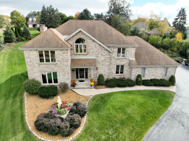 $995,000 | 19775 Trilby Court, Brookfield, WI 53045