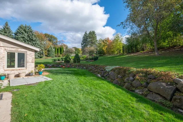 $995,000 | 19775 Trilby Court, Brookfield, WI 53045