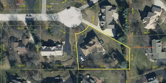 $995,000 | 19775 Trilby Court, Brookfield, WI 53045