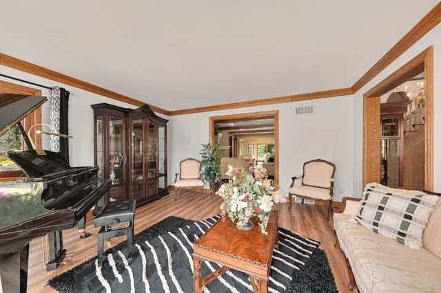 $947,500 | 19775 Trilby Court, Brookfield, WI 53045
