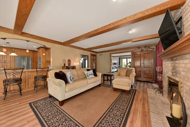 $995,000 | 19775 Trilby Court, Brookfield, WI 53045