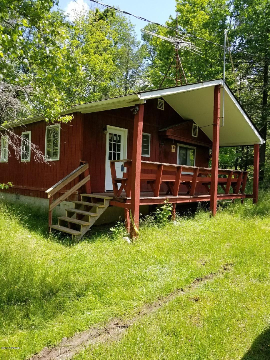 282 Sterling Road Newfoundland, PA 18445 - Photo 1 of 15