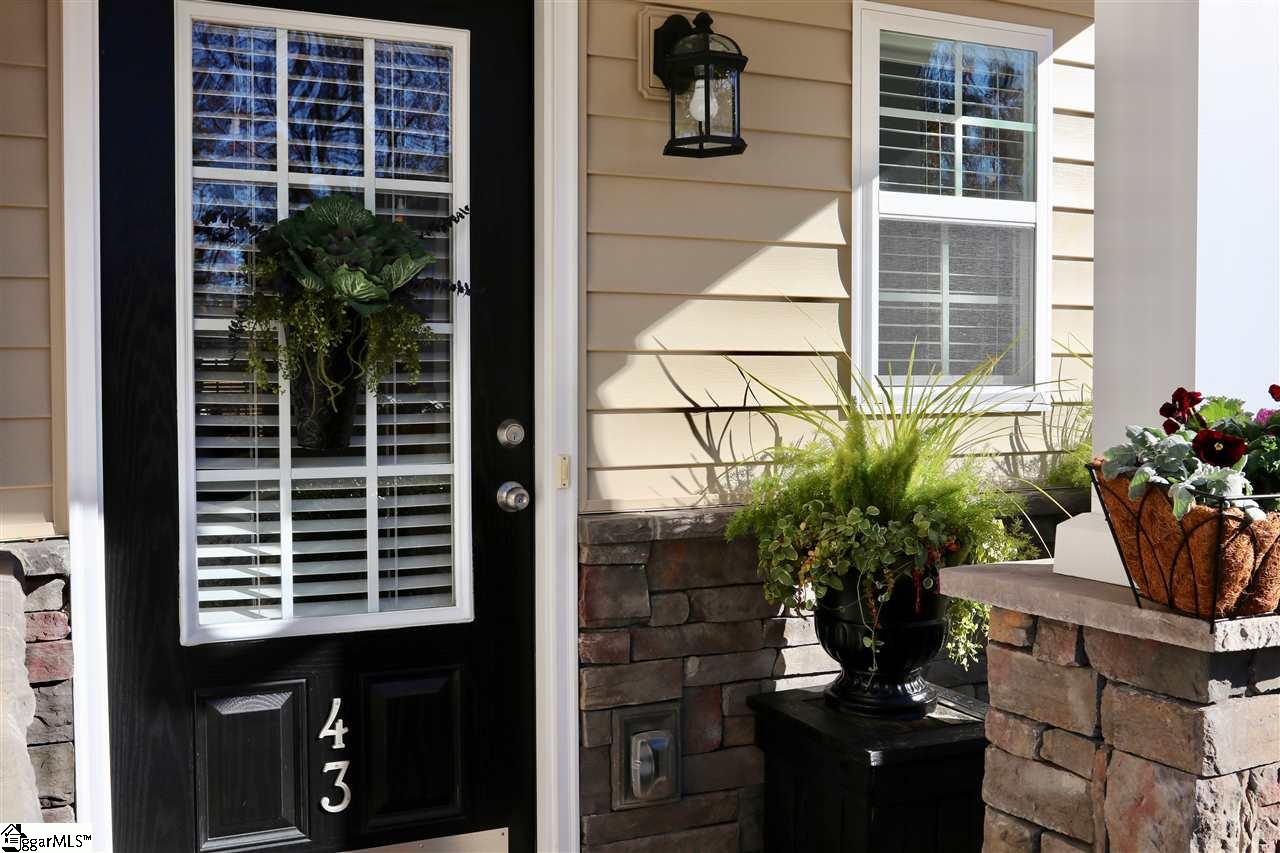 43 Stream Crossing Way Greer, SC 29650 - Photo 3 of 27 Gallery Image 3
