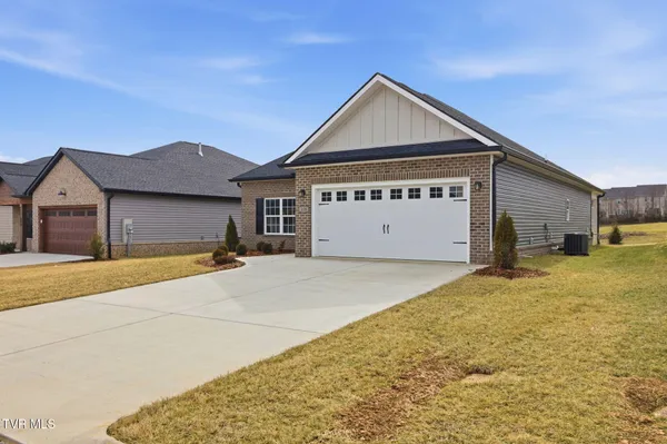 $429,900 | 225 Dry Kiln Court, Johnson City, TN 37615