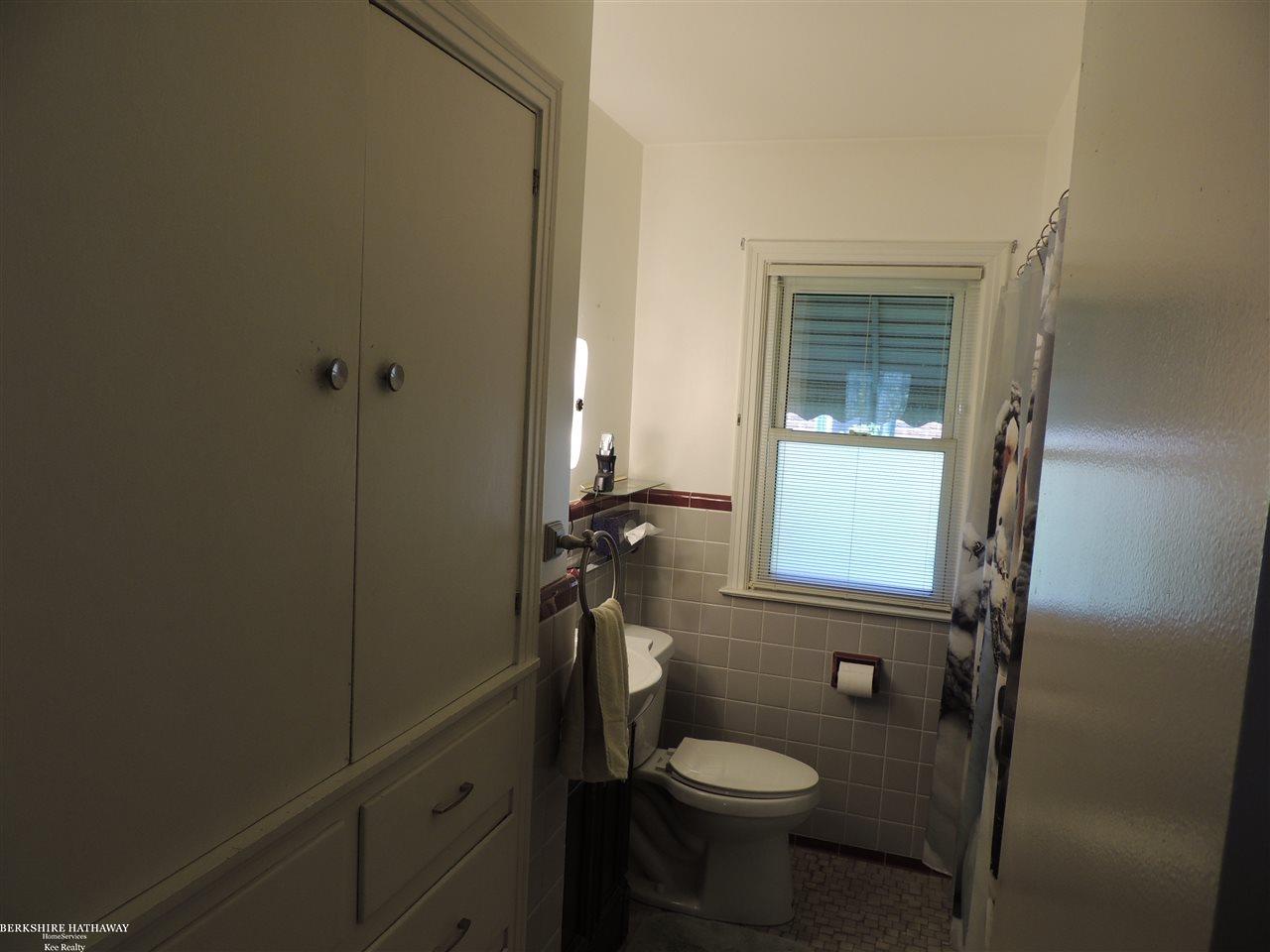 33265 Utica Road Fraser, MI 48026 - Photo 8 of 51