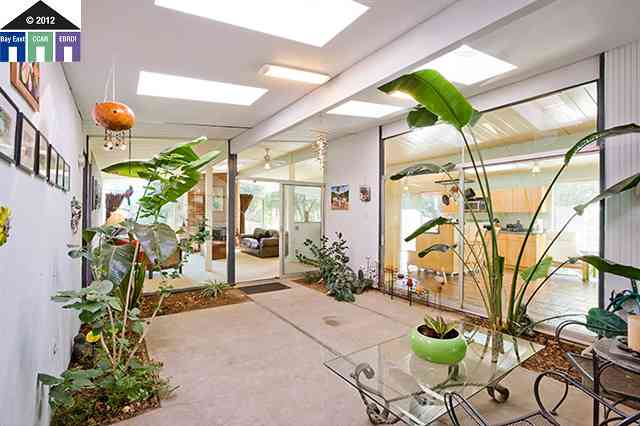 5293 Greenridge Road Castro Valley, CA 94552 - Photo 1 of 1 Gallery Image 1