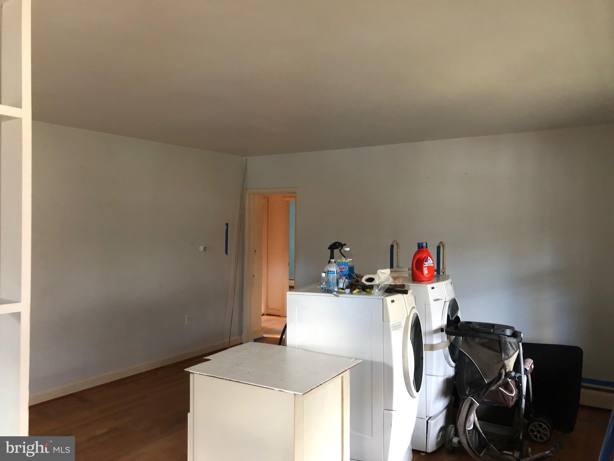 14506 Misty Valley Road Phoenix, MD 21131 - Photo 6 of 10 Living Room