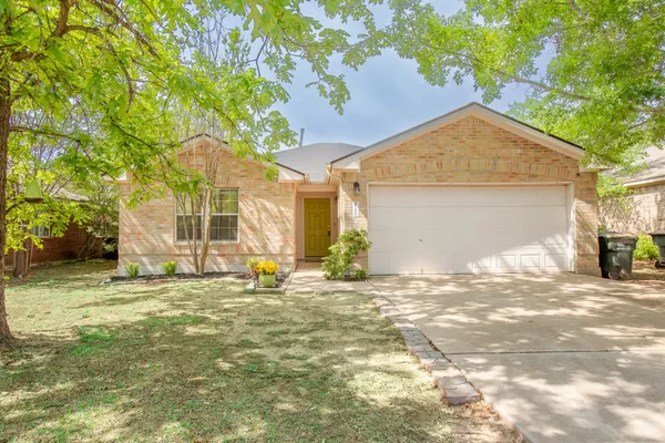 $1,750 | 200 Buttercup Street, Kyle, TX 78640