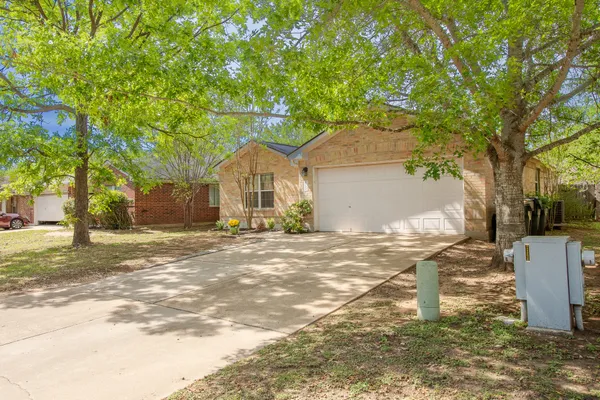 $1,750 | 200 Buttercup Street, Kyle, TX 78640