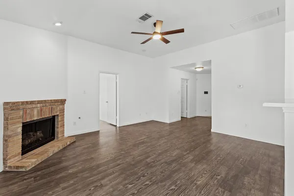 $1,750 | 200 Buttercup Street, Kyle, TX 78640