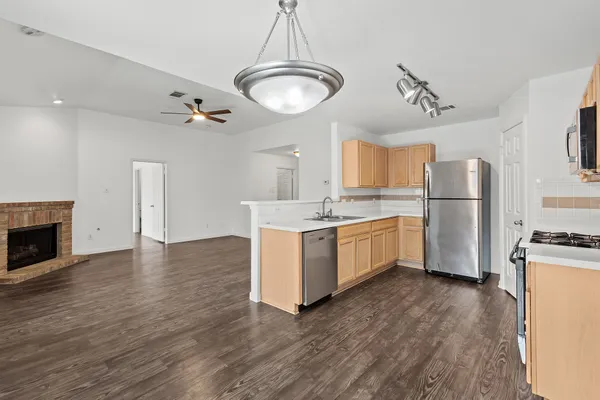 $1,750 | 200 Buttercup Street, Kyle, TX 78640