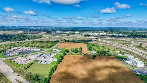 $2,749,900 | 12.57 30th Avenue, Chippewa Falls, WI 54729