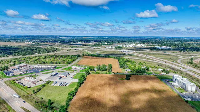 $2,749,900 | 12.57 30th Avenue, Chippewa Falls, WI 54729