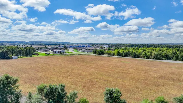 $2,749,900 | 12.57 30th Avenue, Chippewa Falls, WI 54729