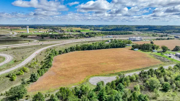 $2,749,900 | 12.57 30th Avenue, Chippewa Falls, WI 54729