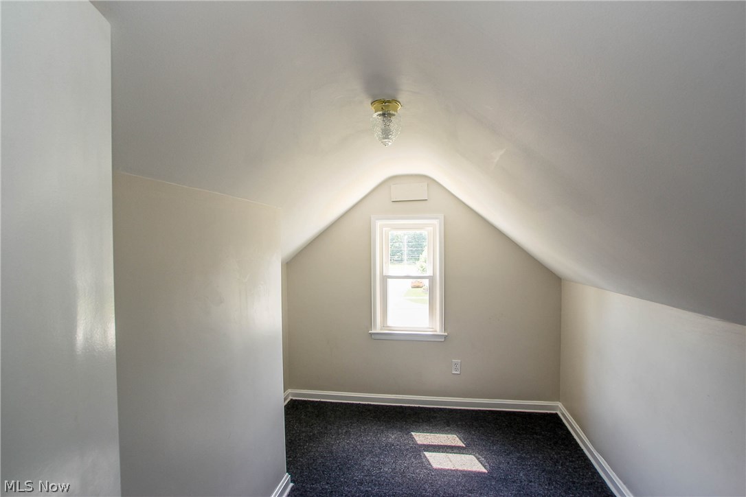 2049 South Green Road Cleveland, OH 44121 - Photo 9 of 13