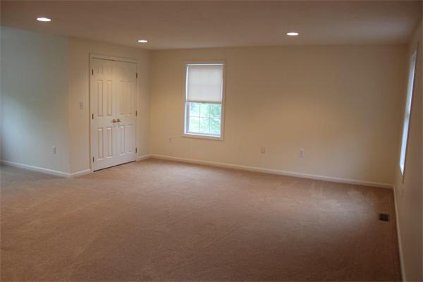 7 Mary Jane Road Franklin, MA 02038 - Photo 12 of 30 Gallery Image 12