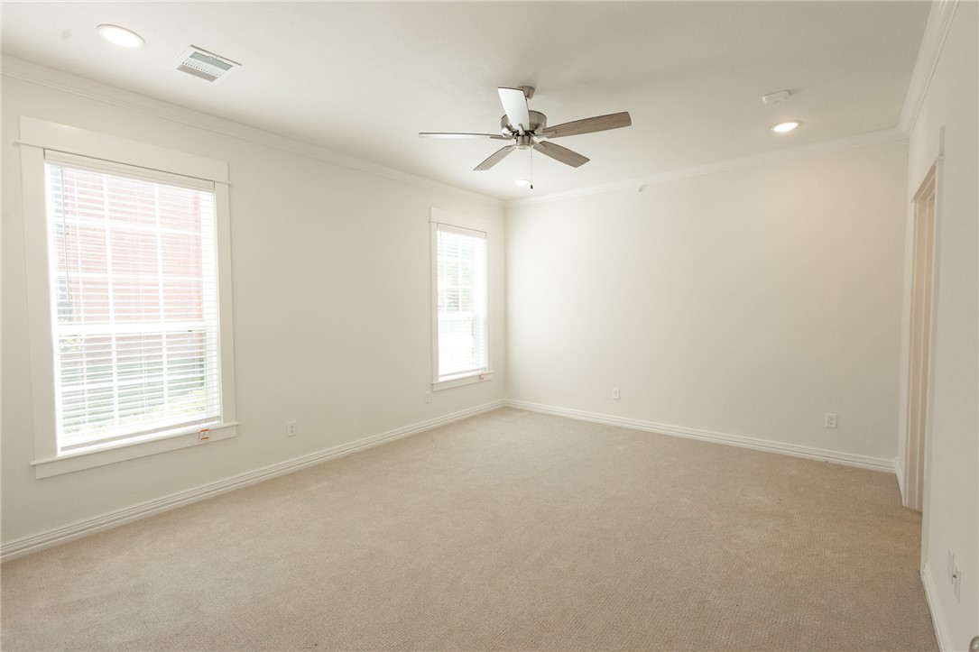 1546 Bennett Street Bryan, TX 77802 - Photo 11 of 30