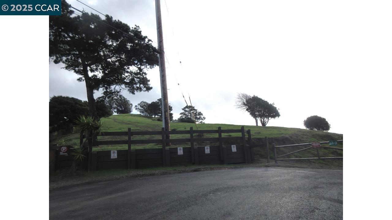 0 Crest Avenue Richmond, CA 94801 - Photo 18 of 30 a view of outdoor space and city view