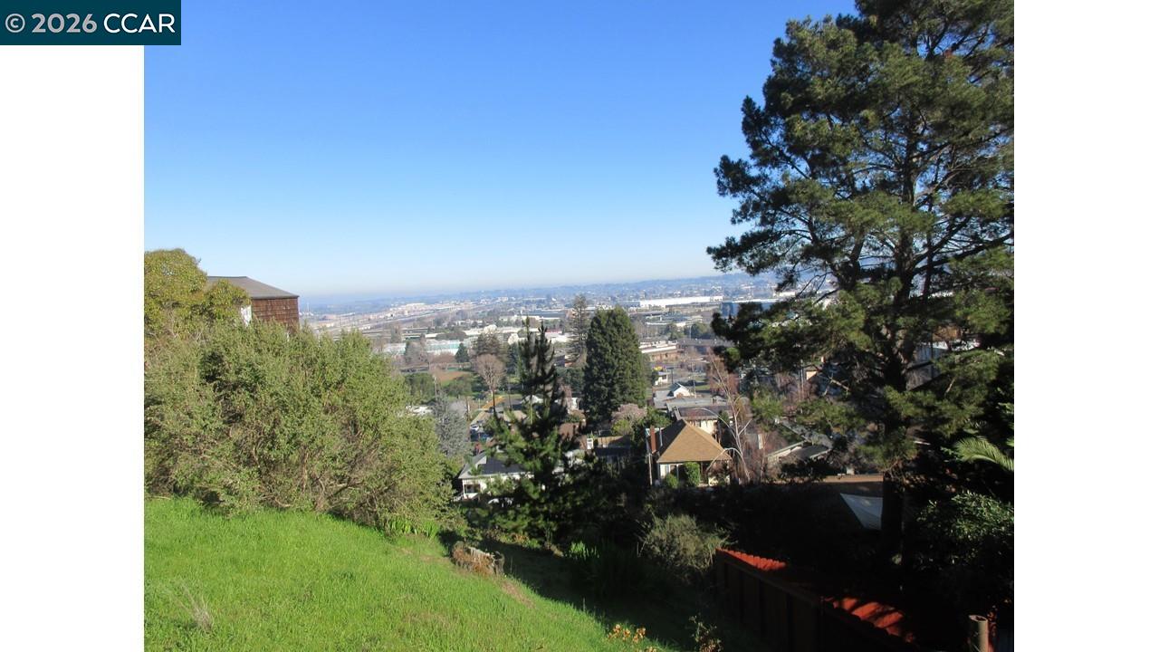 0 Crest Avenue Richmond, CA 94801 - Photo 23 of 30 a view of a city