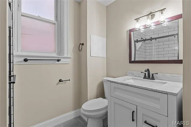 $385,000 | 2220 Nebraska Avenue, St. Louis, MO 63104