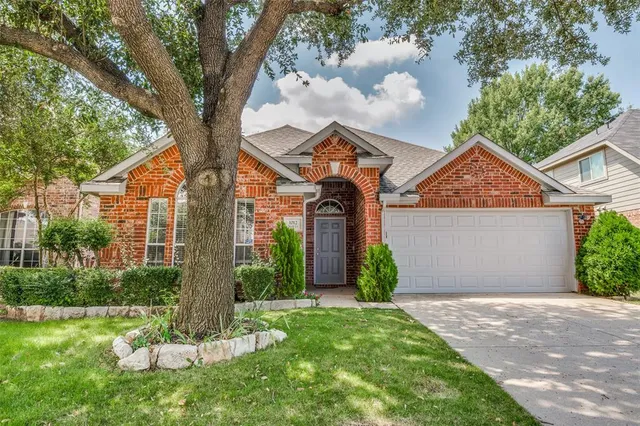 $2,000 | 1012 Inland Lane, McKinney, TX 75072