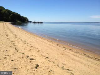 1 Bayview Road, Unit 10B Betterton, MD 21610 - Photo 6 of 30 Sandy beach at Betterton Beach