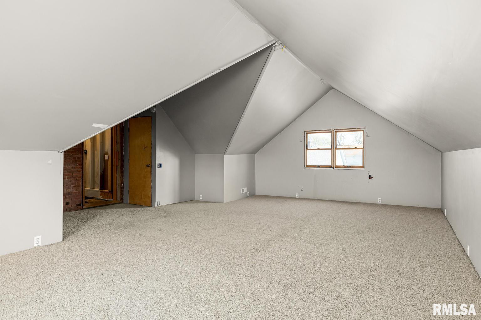 512 South Mathis Avenue Morton, IL 61550 - Photo 23 of 39 Gallery Image 23