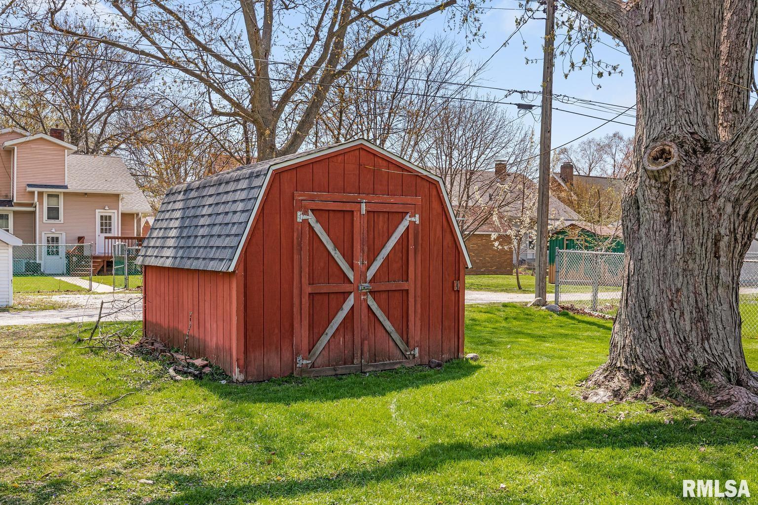 512 South Mathis Avenue Morton, IL 61550 - Photo 37 of 39 Gallery Image 37