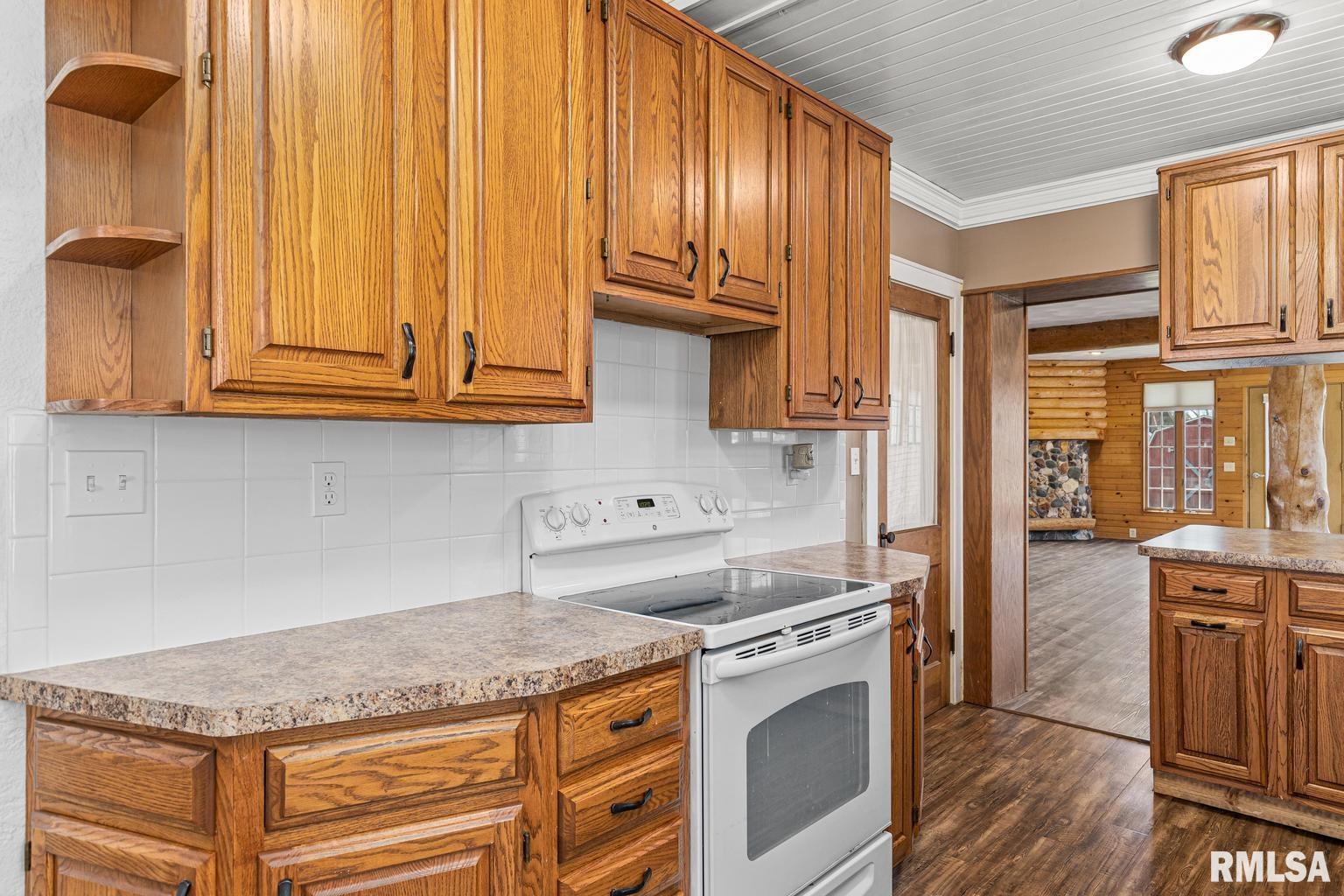 512 South Mathis Avenue Morton, IL 61550 - Photo 7 of 39 Gallery Image 7