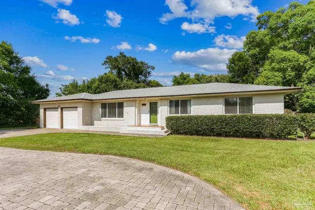 $385,000 | 320 Gamarra Road, Pensacola, FL 32503