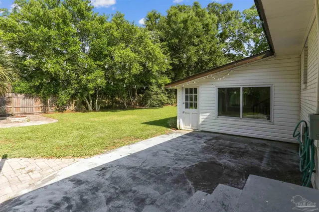 $385,000 | 320 Gamarra Road, Pensacola, FL 32503