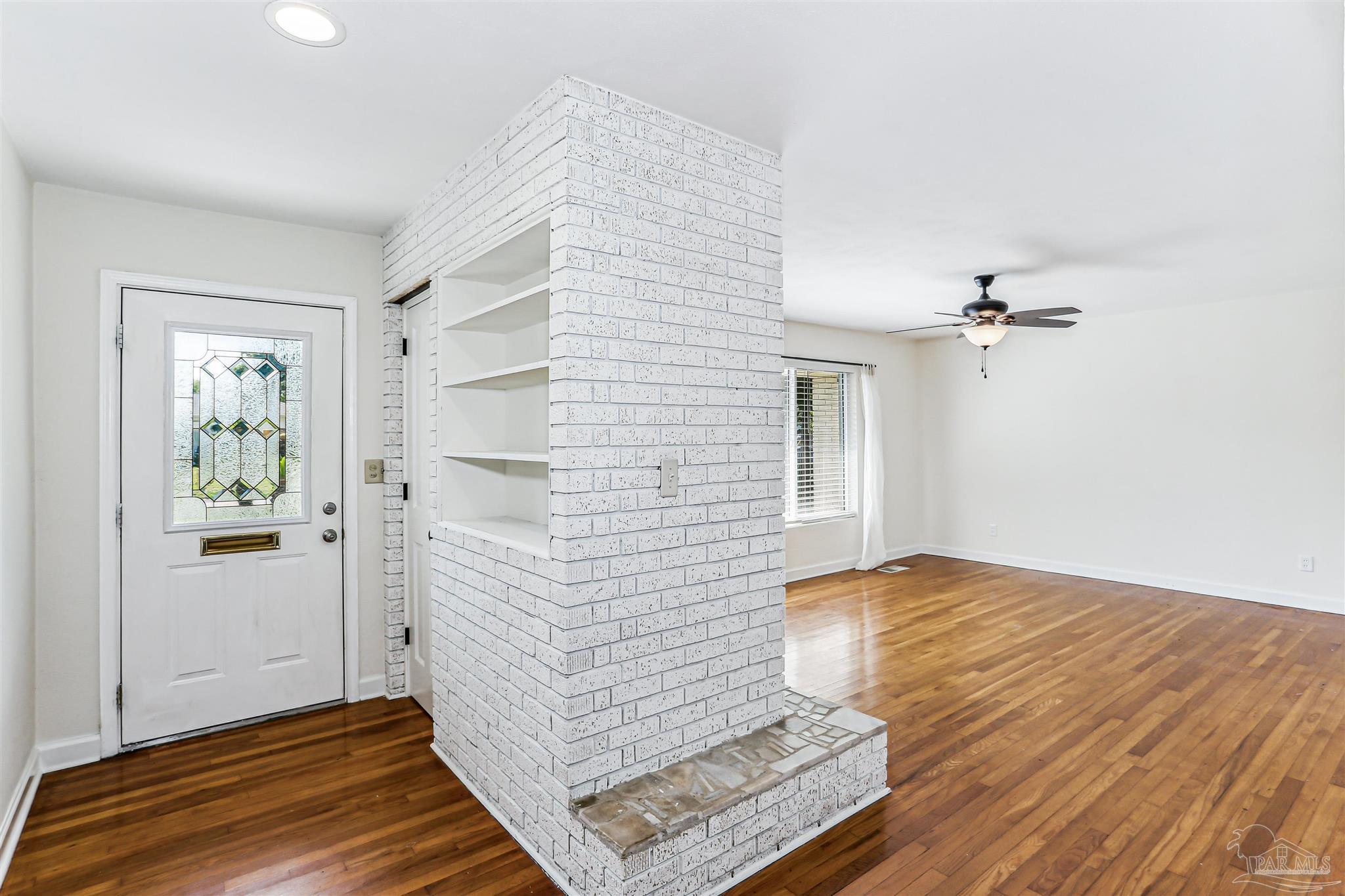 320 Gamarra Road Pensacola, FL 32503 - Photo 6 of 32