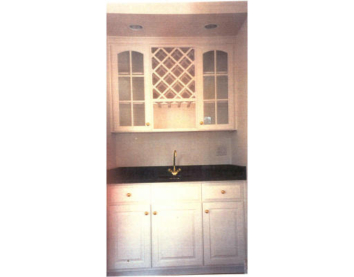 182 Concord Road Wayland, MA 01778 - Photo 6 of 11 a picture of a bathroom with a window