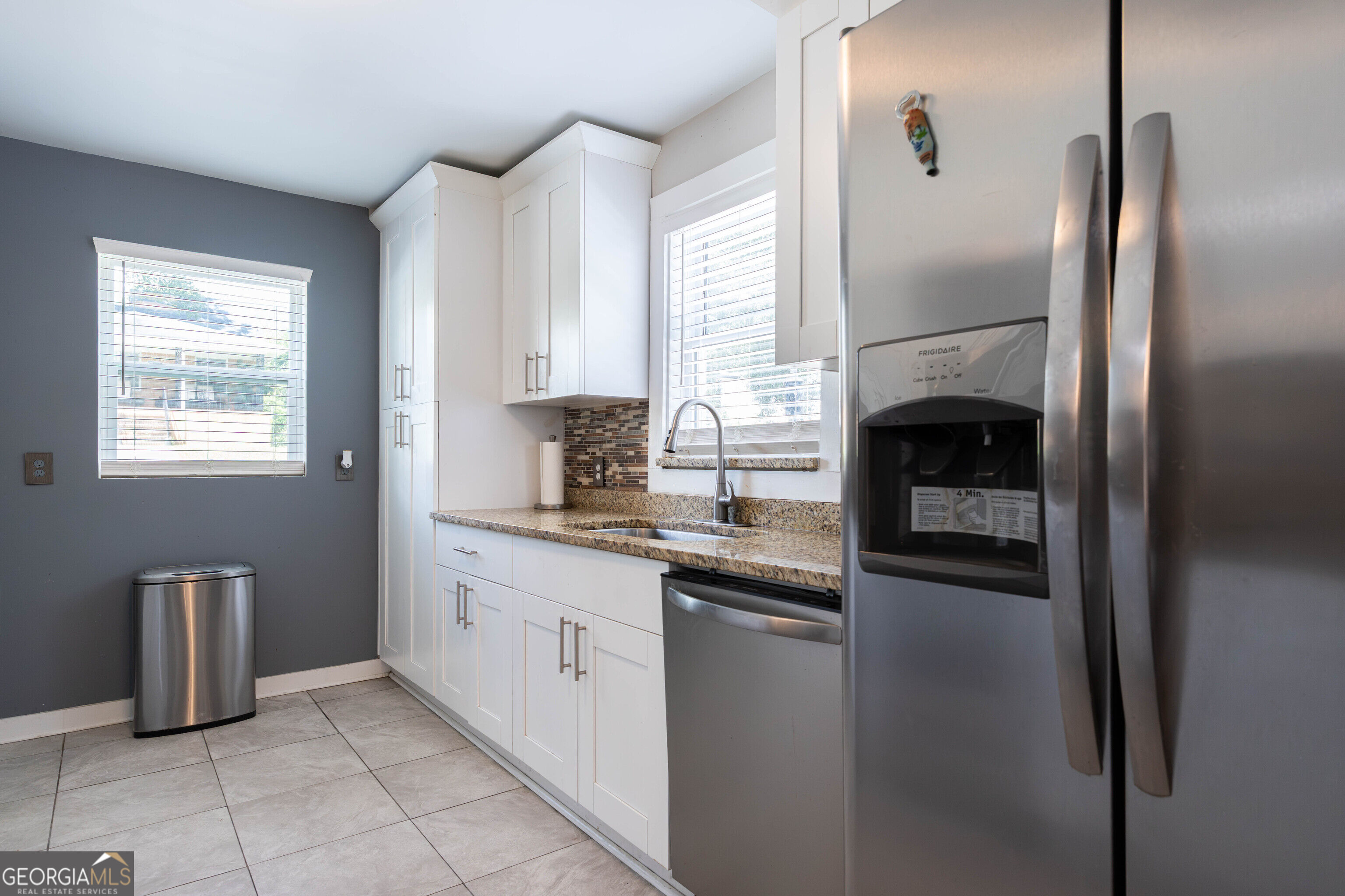 2603 Oldknow Drive Northwest Atlanta, GA 30318 - Photo 9 of 25 Gallery Image 9