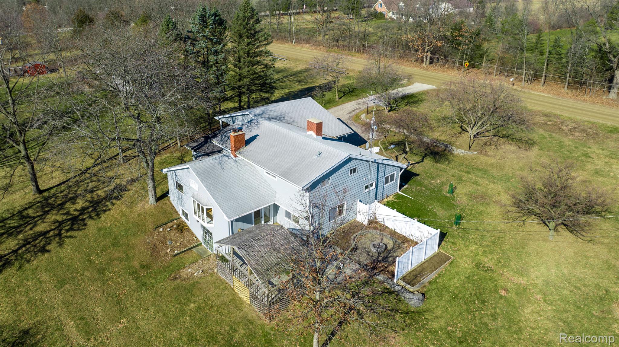 1653 West Hunters Creek Road Lapeer, MI 48446 - Photo 40 of 41 Gallery Image 40