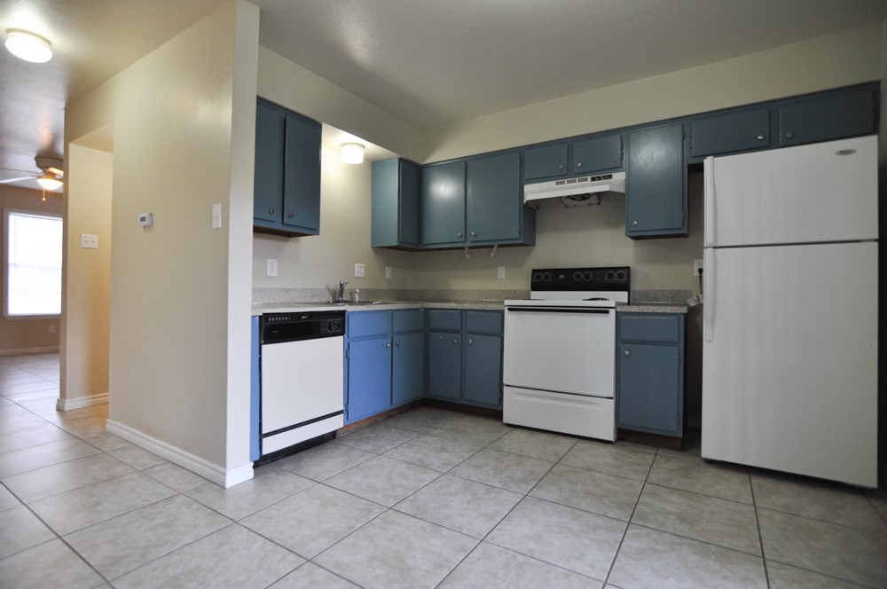 2912 Prairie Flower Circle, Unit C Bryan, TX 77802 - Photo 12 of 25