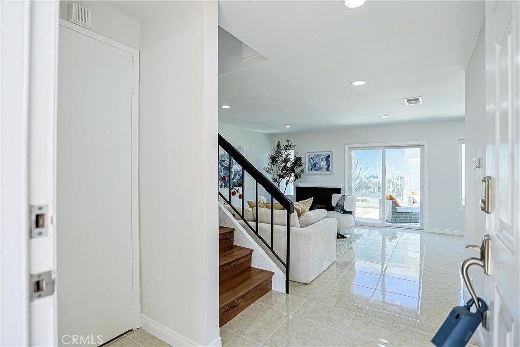 8 Fuchsia Irvine, CA 92604 - Photo 3 of 26