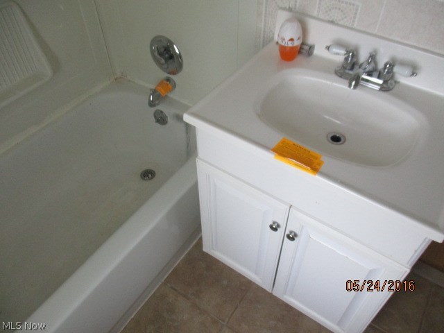 1376 Belrose Road Cleveland, OH 44124 - Photo 22 of 22