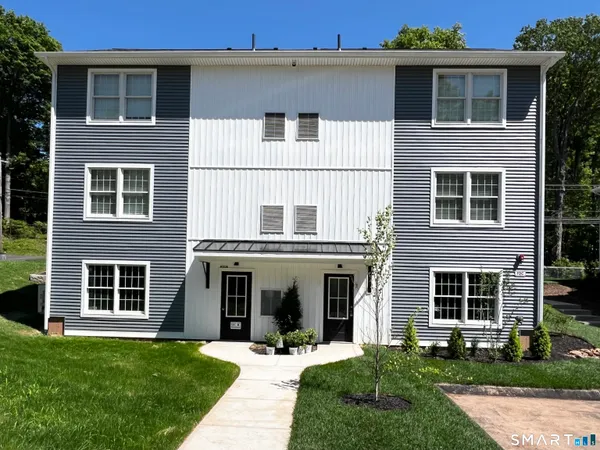 $2,495 | 179 Butternut Street, Unit 7, Middletown, CT 06457