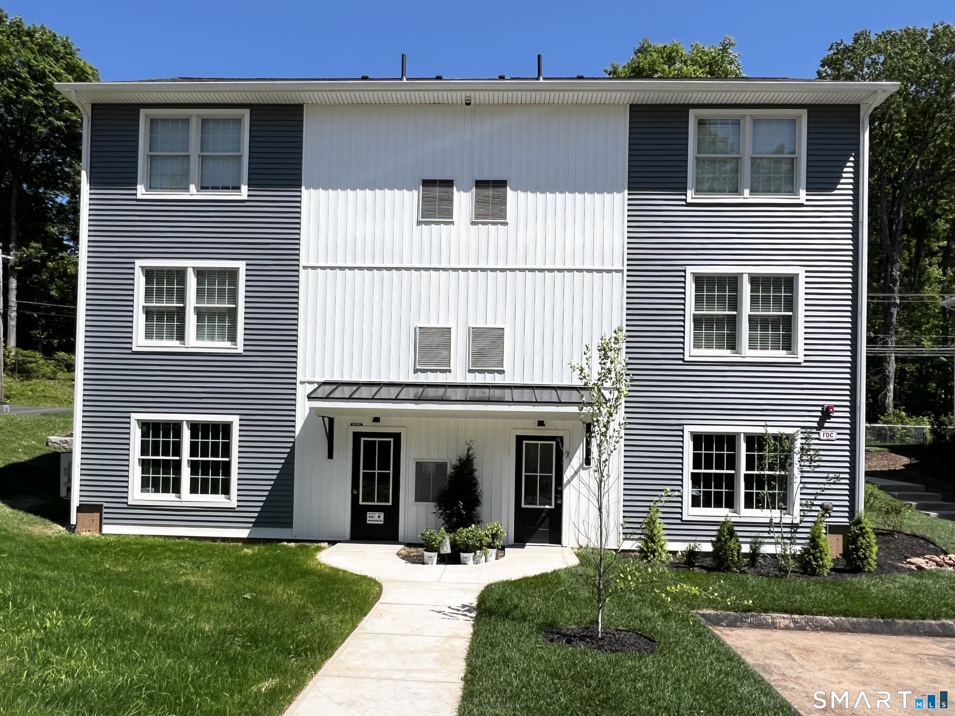 179 Butternut Street, Unit 7 Middletown, CT 06457 - Photo 37 of 38