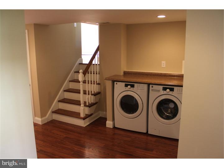 419 Penn Lane Springfield, PA 19064 - Photo 8 of 16 Laundry Room