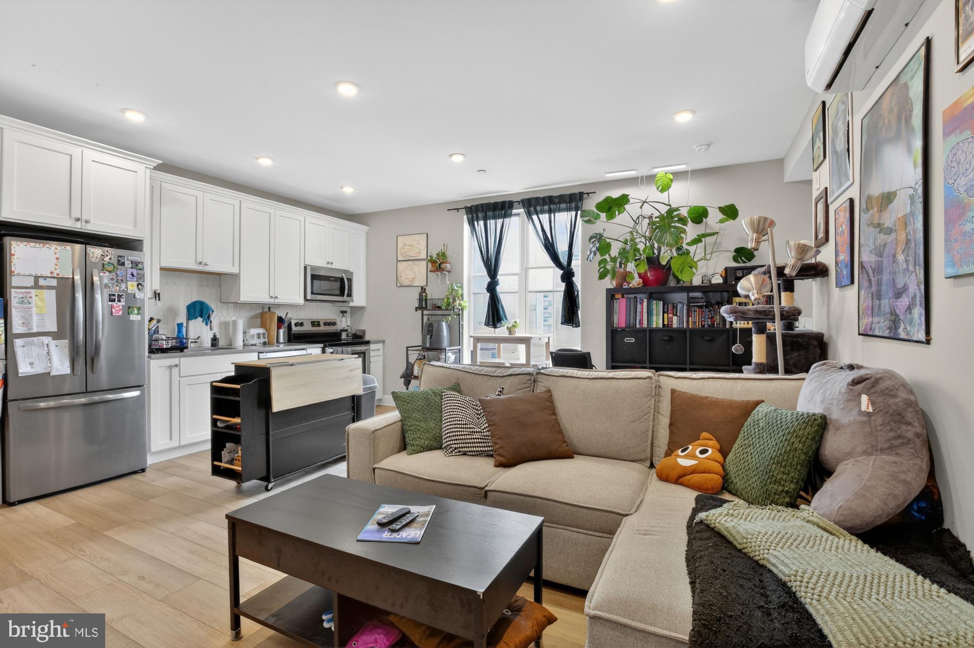 6712 Ridge Avenue, Unit 304 Philadelphia, PA 19128 - Photo 4 of 15