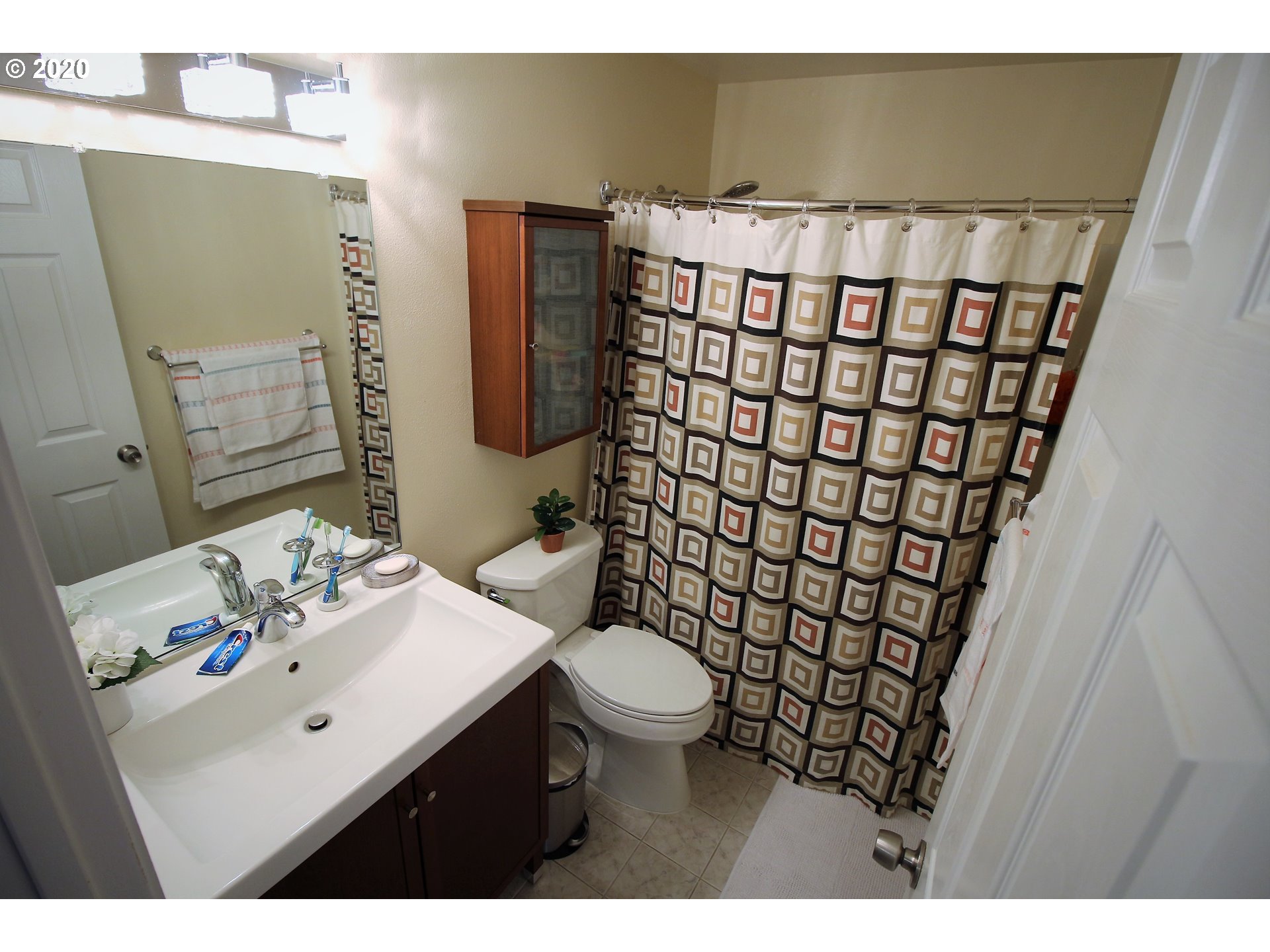 16119 Southwest El Rancho Court Beaverton, OR 97007 - Photo 22 of 26 Gallery Image 22