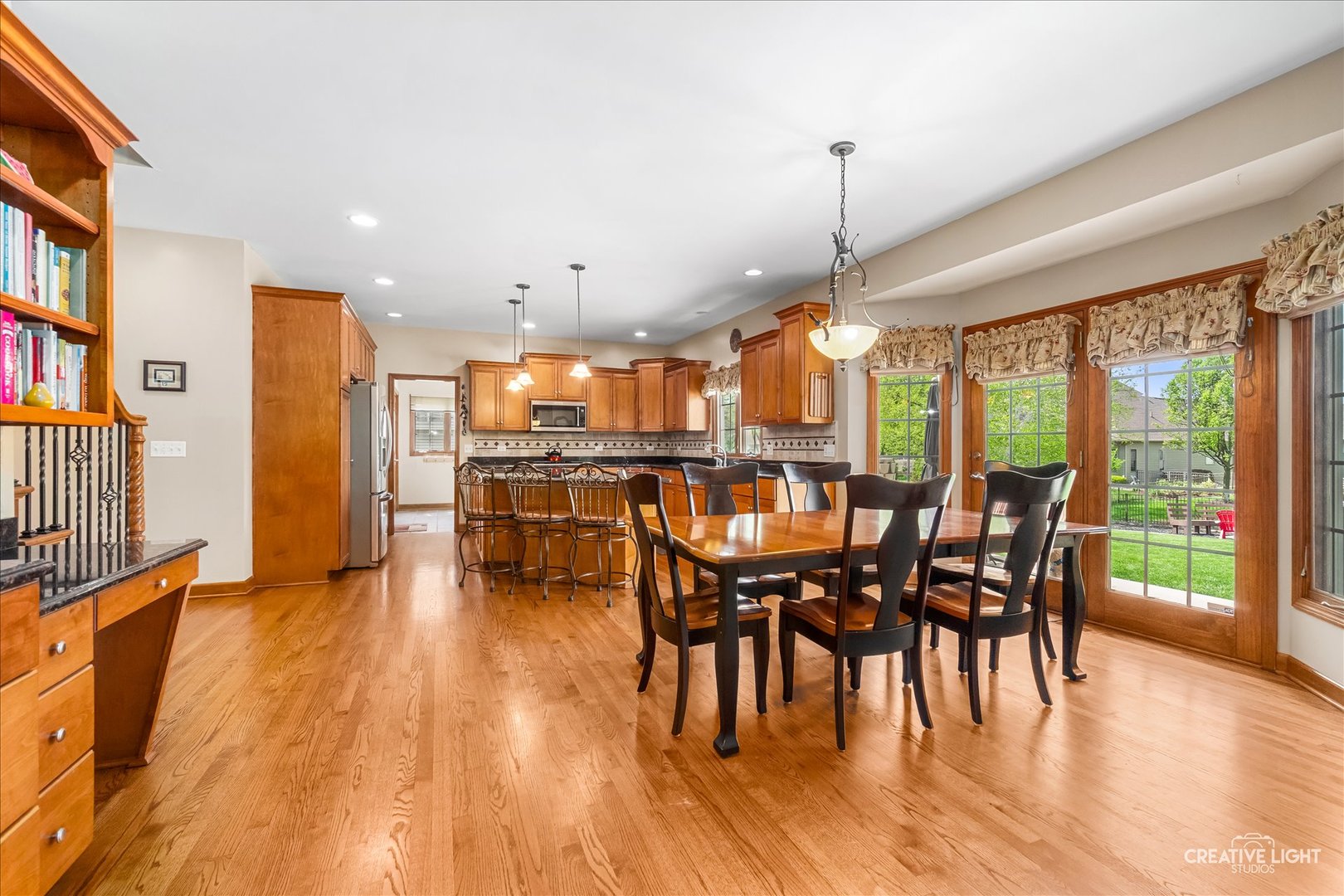 614 Pine Street Sugar Grove, IL 60554 - Photo 11 of 42