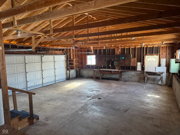 $120,000 | 727 North A Street, Elwood, IN 46036