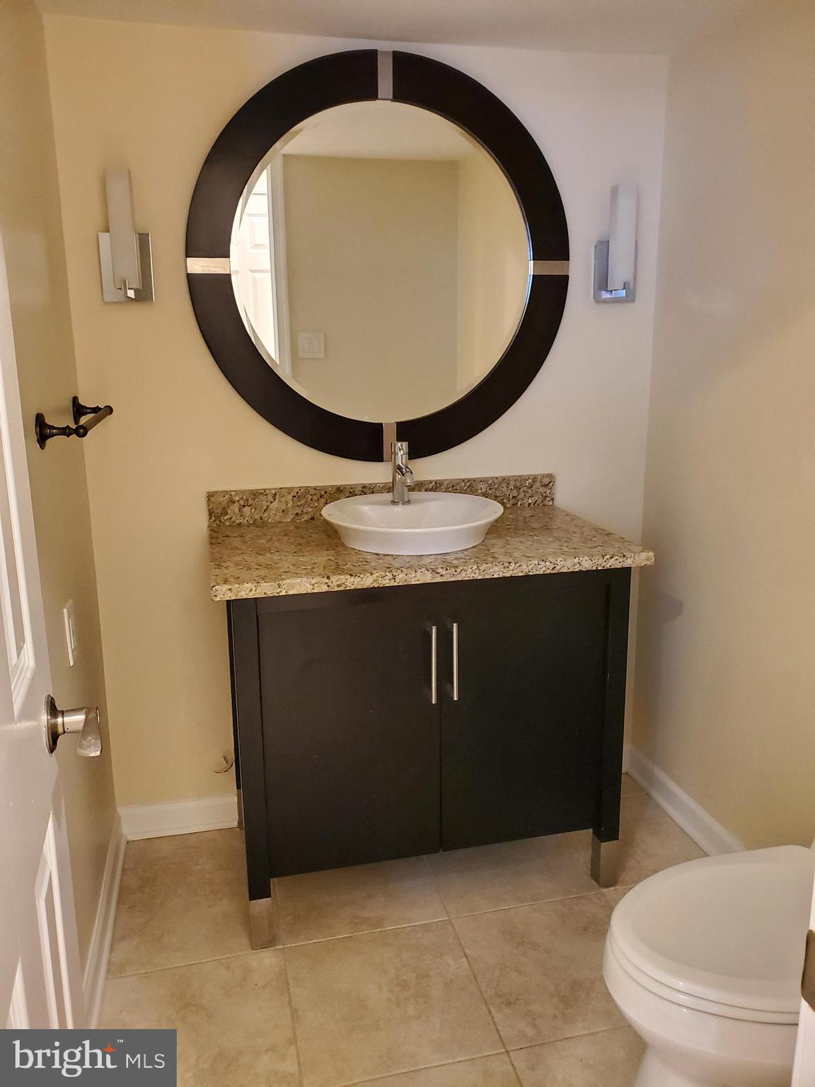 7 Nottingham Circle Princeton, NJ 08540 - Photo 18 of 32 Guest Bath