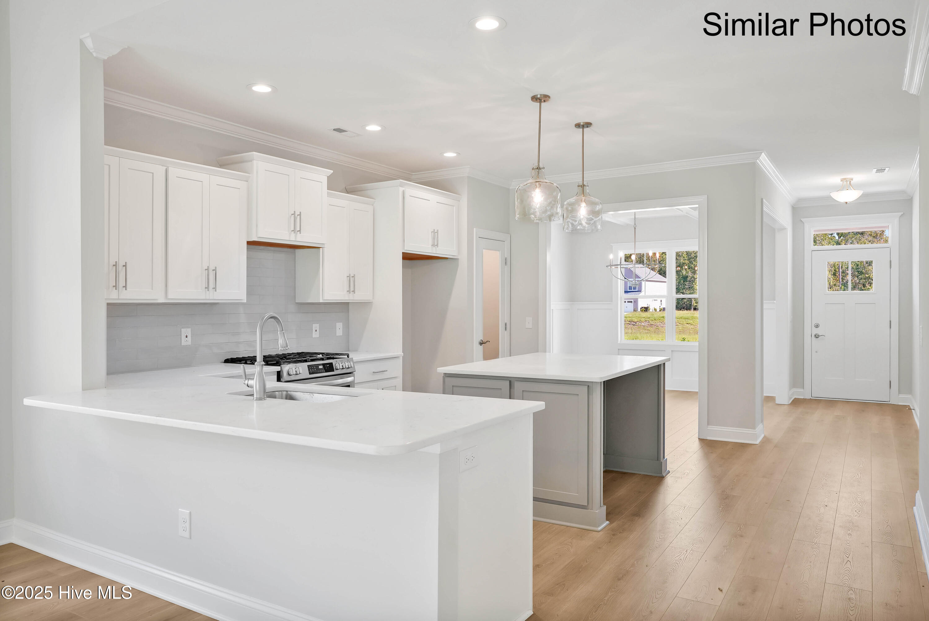 101 North Alena Court Hampstead, NC 28443 - Photo 8 of 32 314ManOWarLane-9